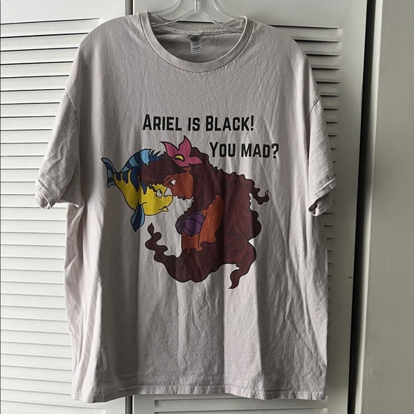 Ariel T-Shirt with Ariel Print Women’s Size XL - Picture 1 of 2